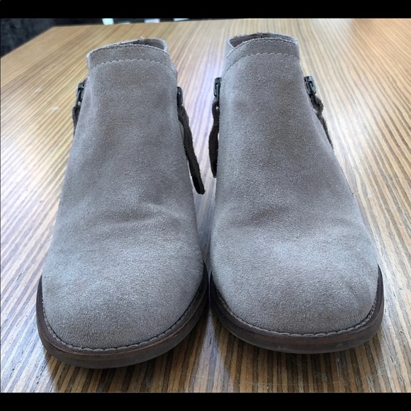 Dolce Vita Trent Tan Suede Leather Booties - Picture 2 of 9